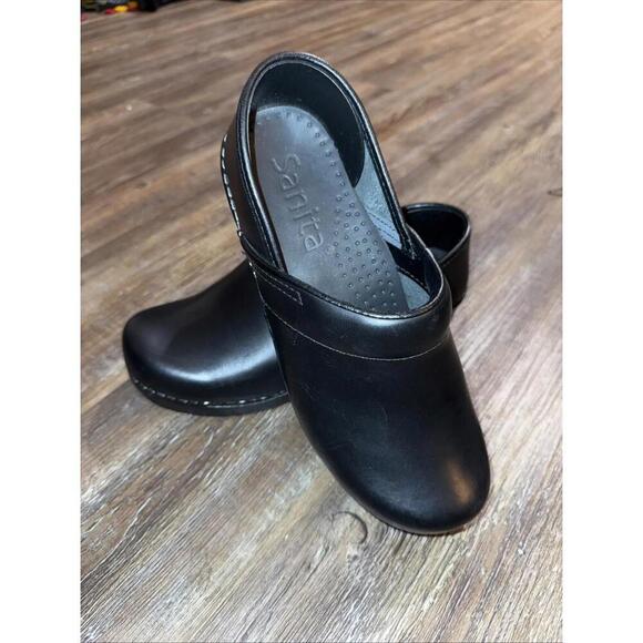 Sanita Danish Leather Black Clogs Workwear Nursing Doctor Minimalist Basic 39 - Picture 1 of 13